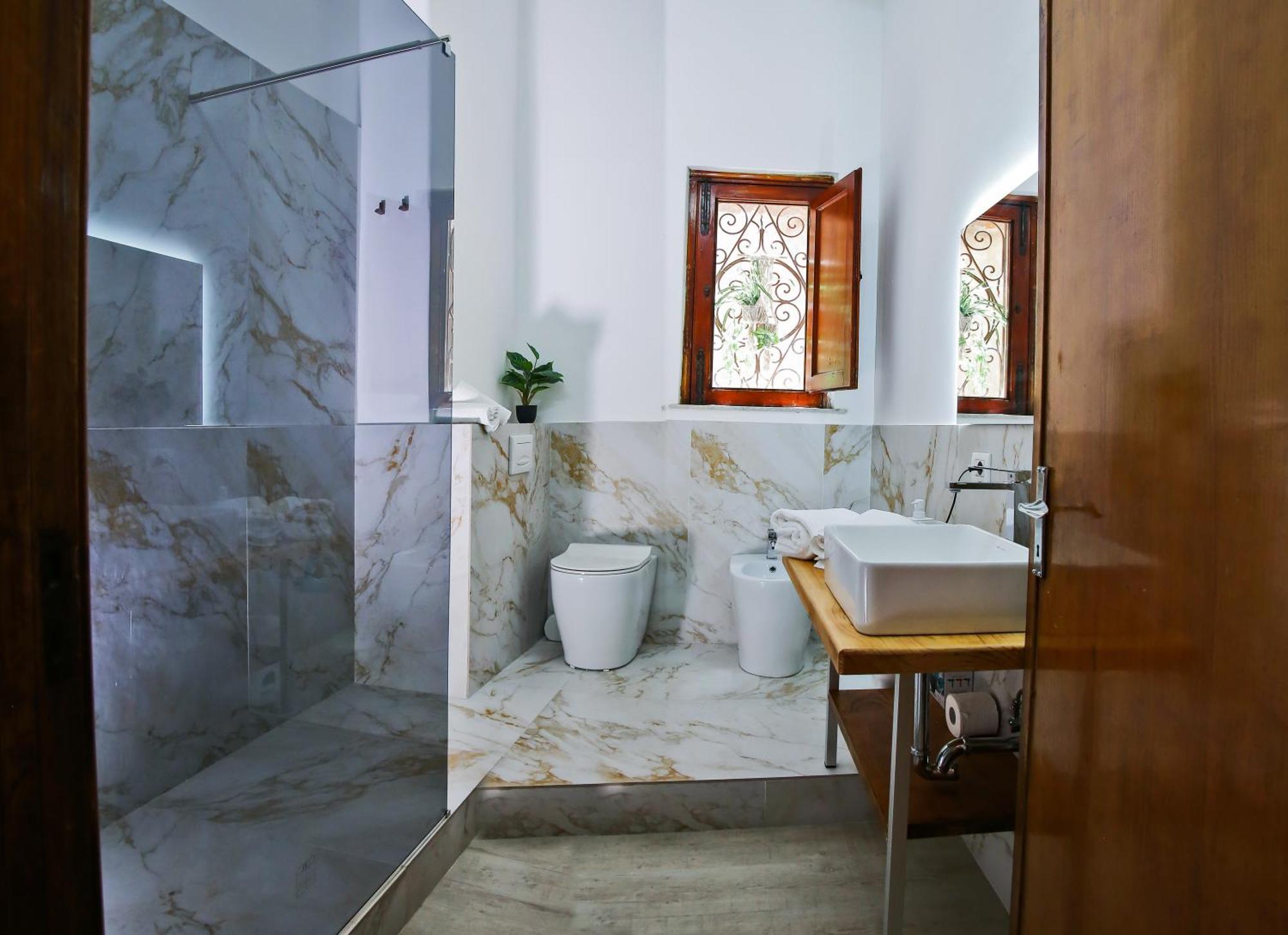 Tiritu Apartments Κατάνια Εξωτερικό φωτογραφία