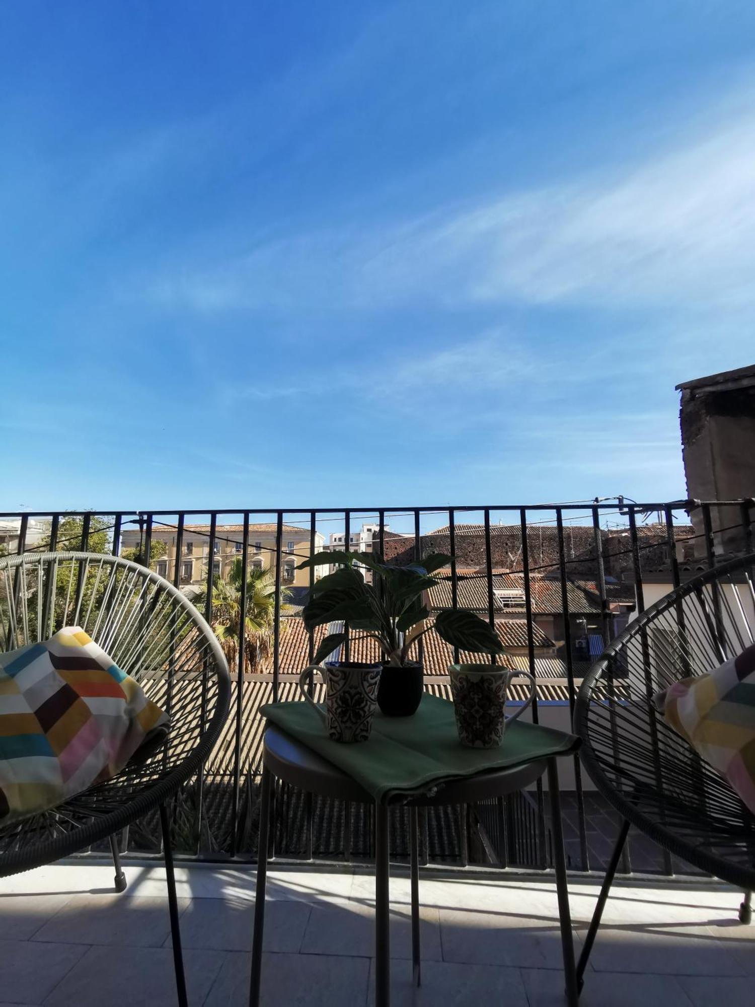 Tiritu Apartments Κατάνια Εξωτερικό φωτογραφία